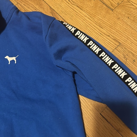 Pink shirt - Picture 3 of 7